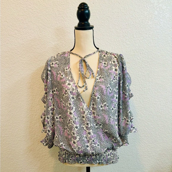 Parker “Lyla” Ruffle Sleeve Lavender Floral Smocked Top - Picture 2 of 8